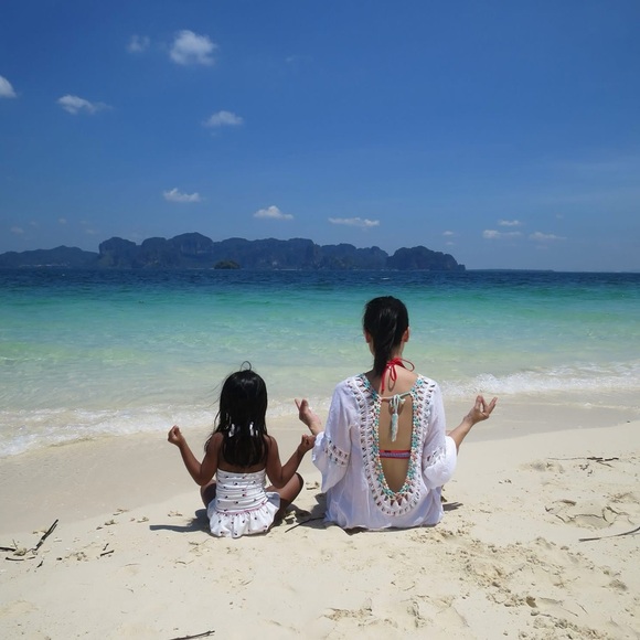 Meet your Posher, Linh - Picture 1 of 1